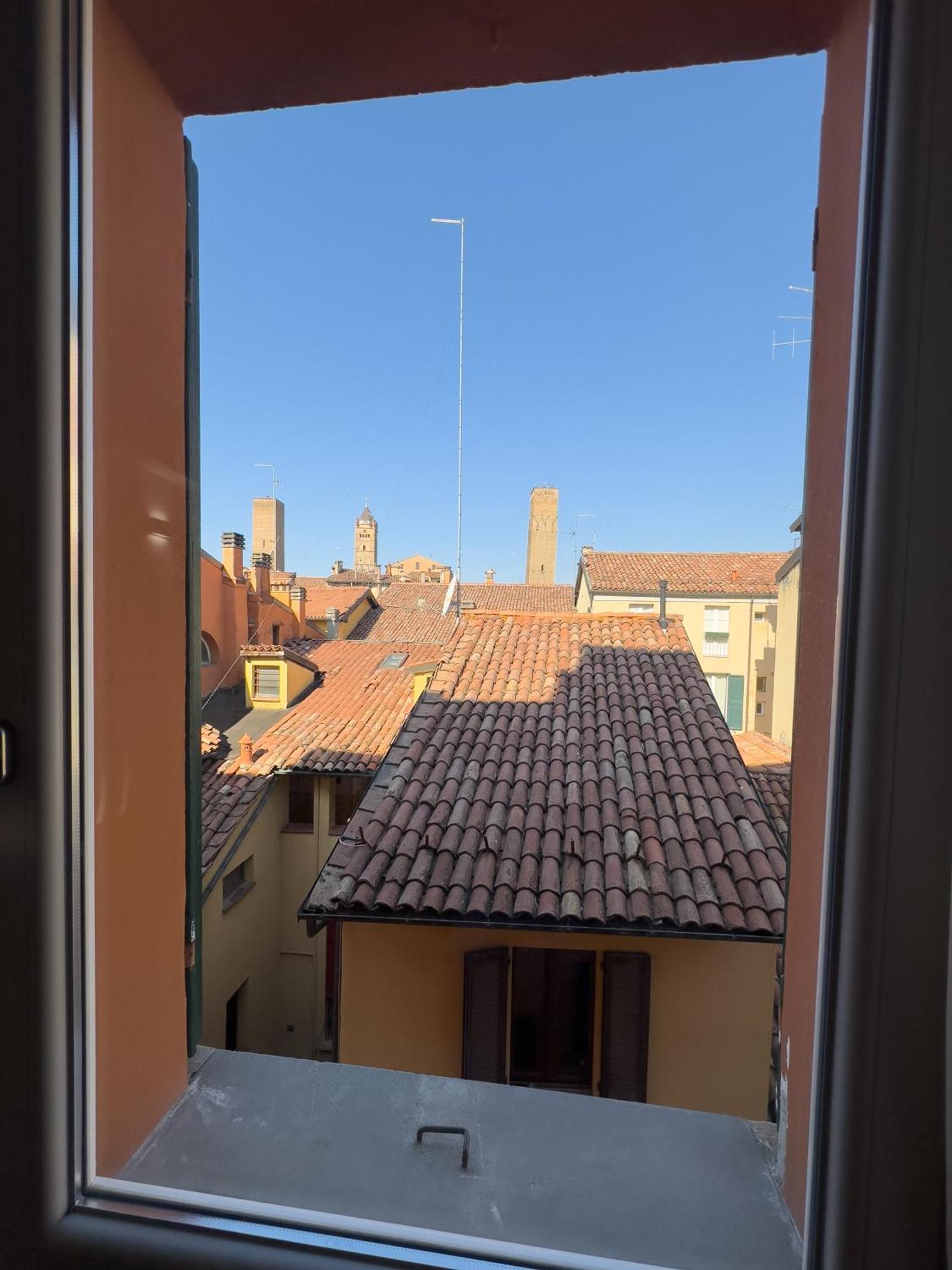 Realkasa Canonica Apartment Bologna Eksteriør billede