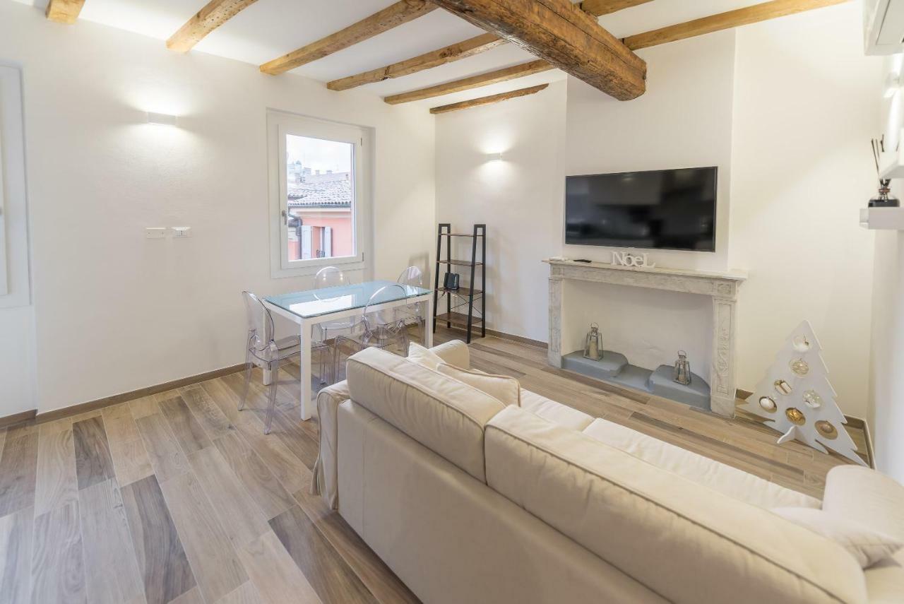 Realkasa Canonica Apartment Bologna Eksteriør billede